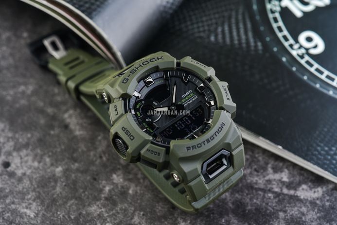 Casio G-Shock GBA-900UU-3ADR G-Squad Digital Analog Dial Dark Green Resin Band
