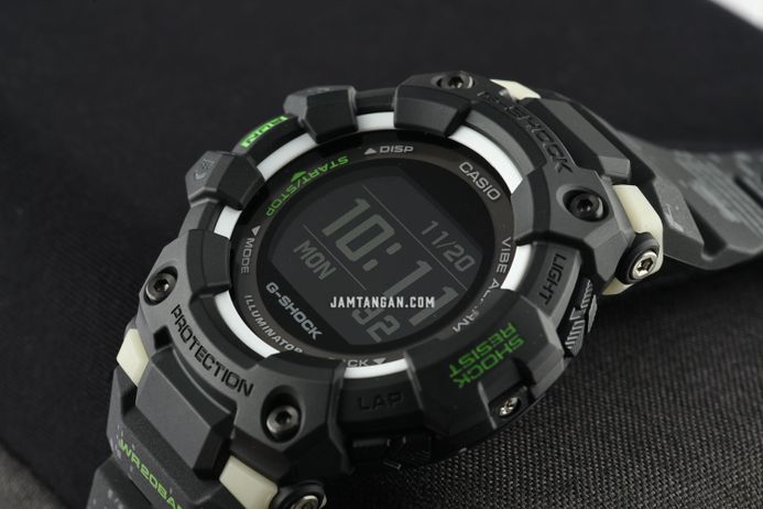 Casio G-Shock GBD-100LM-1DR G-Squad Midnight City Run Digital Dial Black Resin Band