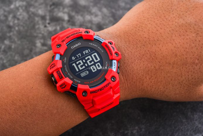 Casio G-Shock G-Squad GBD-H1000-4PR Tough Solar Black Digital Dial