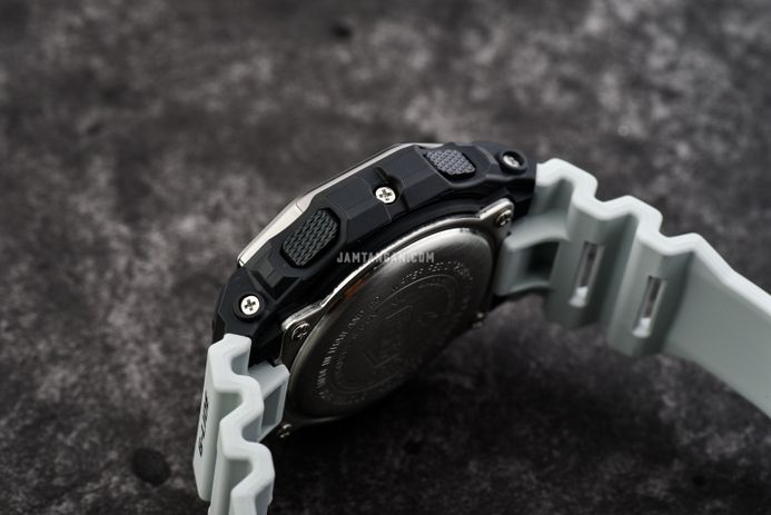 Casio G-Shock GBX-100TT-8DR G-Lide Men Digital Dial Grey Resin Band