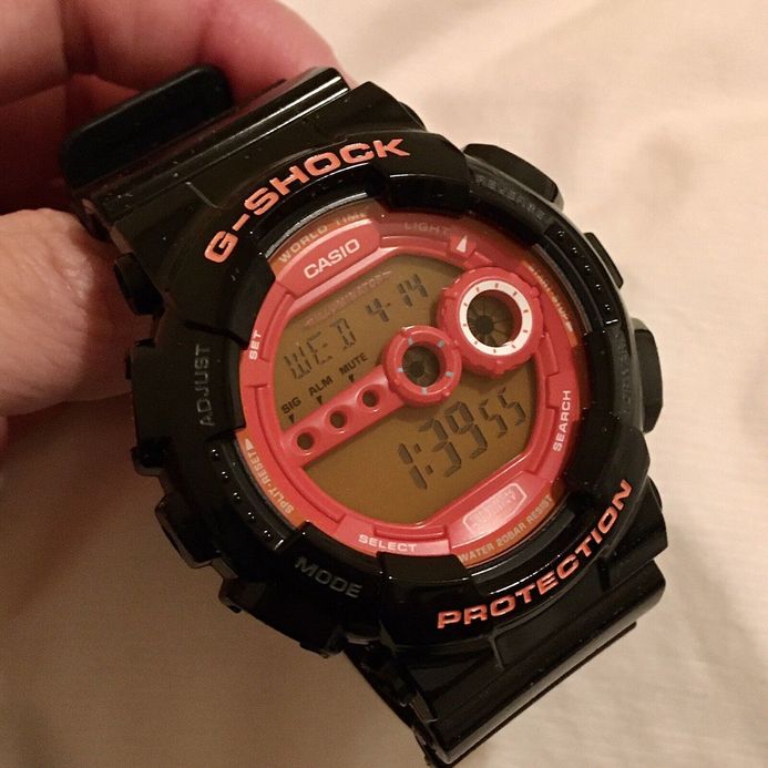 Casio G-Shock GD-100HC-1 GD-100HC-1DR Orange Digital Dial Casio G-Shock GD-100HC-1 GD-100HC-1DR Orange Digital Dial