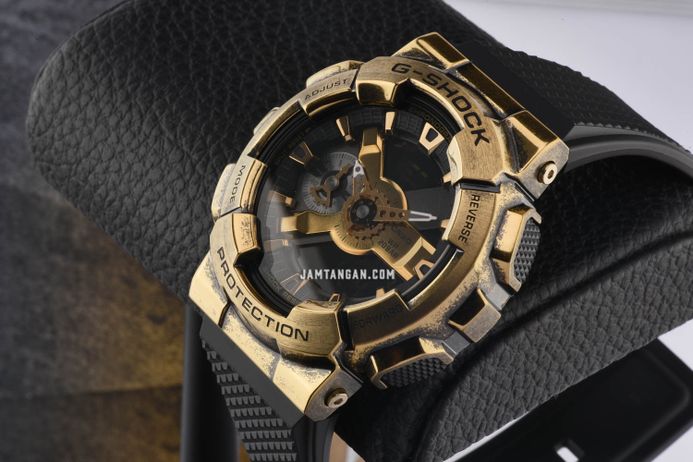 Casio G-Shock GM-110VG-1A9 GM-110VG-1A9DR Steam Punk Digital