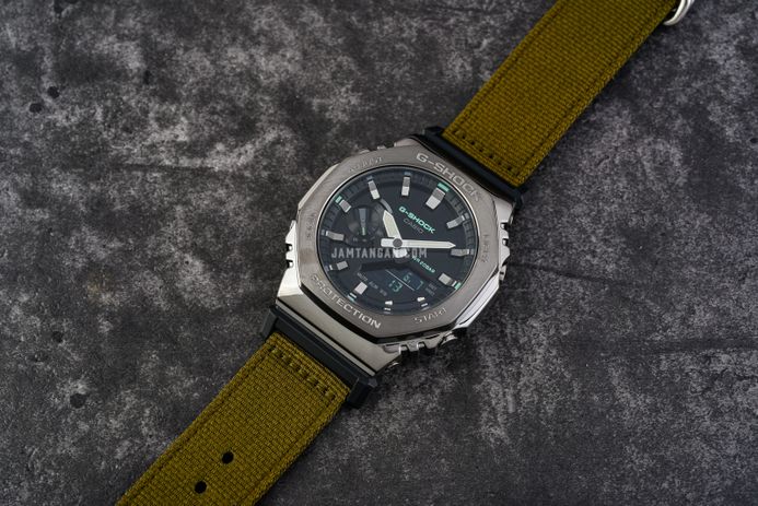 Casio G-Shock GM-2100CB-3A GM-2100CB-3ADR CasiOak Utility