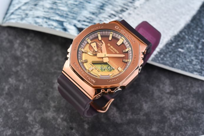 Casio G-Shock GM-2100CL-5A GM-2100CL-5ADR CasiOak Classy Off Casio G-Shock GM-2100CL-5A GM-2100CL-5ADR CasiOak Classy Off