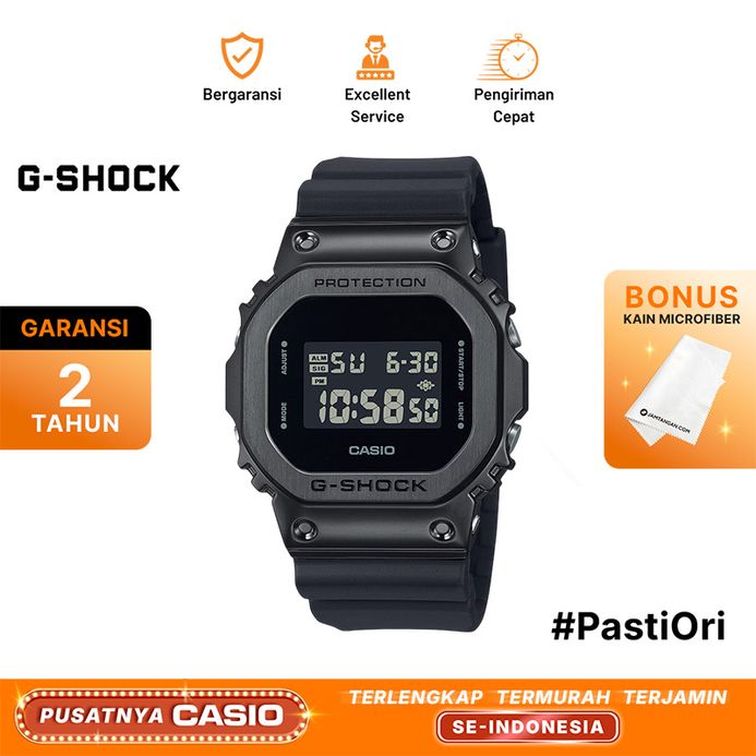 Casio G-Shock GM-5600UB-1 GM-5600UB-1DR Metal Covered Digital Dial