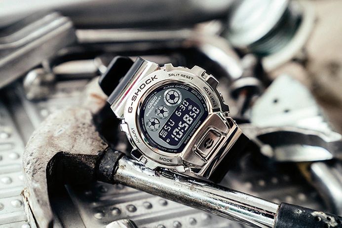 Casio G-Shock GM-6900-1 GM-6900-1DR Metal Cover 25th Anniversary