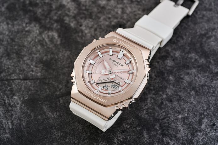 Casio G-Shock GM-S2100CW-7ADR CasiOak Luxurious Journey Digital Analog Dial White Resin Band