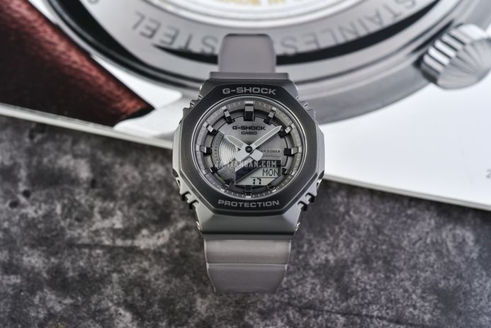 Casio G-Shock Women GM-S2100MF-1ADR CasiOak Midnight Fog Series Digital Analog Dial Grey Resin Band
