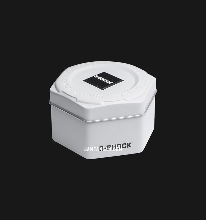 Casio G-Shock X ITZY GM-S2100WS-7ADR CasiOak Seasonal Collection Digital Analog Dial Resin Band