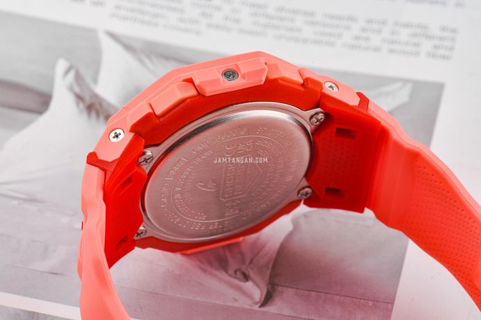 Casio G-Shock GMD-B300SC-4 GMD-B300SC-4JF G-Squad Step Tracker