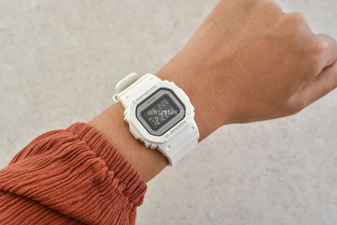 Casio G-Shock GMD-S5600-7DR Ladies Digital Dial White Resin Band