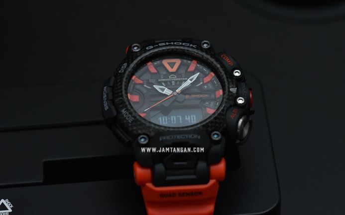 美品　g-shock グラビティマスター　GR-B200 オレンジ 新作入荷】2万円台で買えるメタルG＆グラビティマスター | プリベ石川