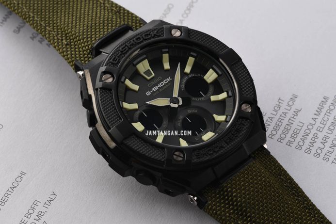Casio gst s130bc top