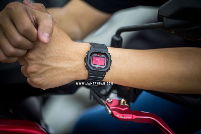 Casio G-Shock GW-B5600AR-1 GW-B5600AR-1DR Special Color Red