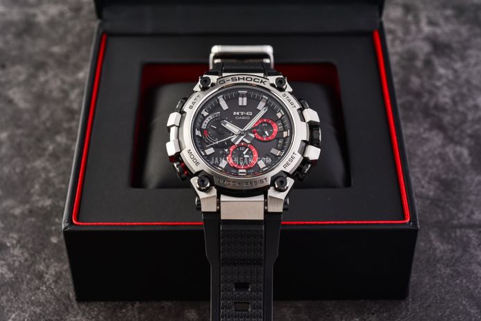 Casio G-Shock MT-G MTG-B3000-1A MTG-B3000-1ADR Tough Solar Triple