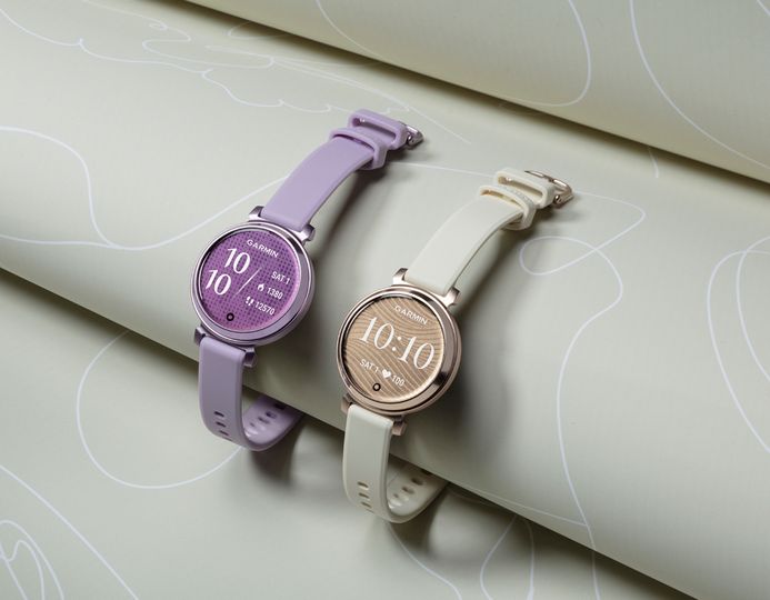 Garmin Lily 2 010-02839-21 Smartwatch Digital Dial Metallic Lilac With Lilac Silicone Strap