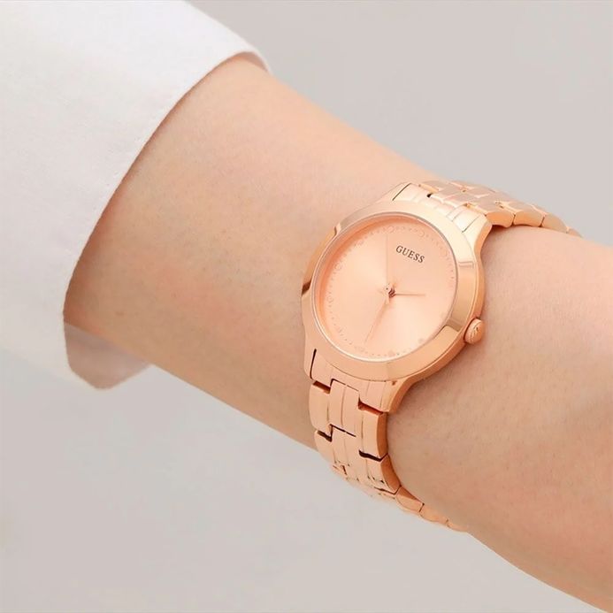 NIB Guess Chelsea Stainless Steel Watch 30mm Rose Gold Classic Slim U0989L3 GUESS CHELSEA WATCH 30MM | Bijouteries Lavigueur main image 3