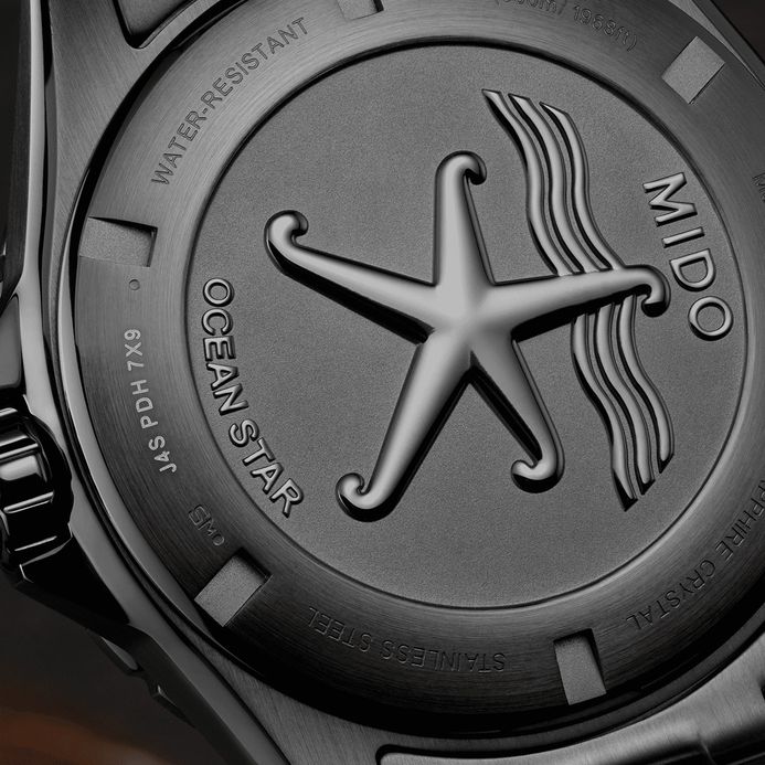 MIDO Ocean Star M026.608.33.051.00 COSC 600 Chronometer Black Dial St. Steel Strap + Extra Strap