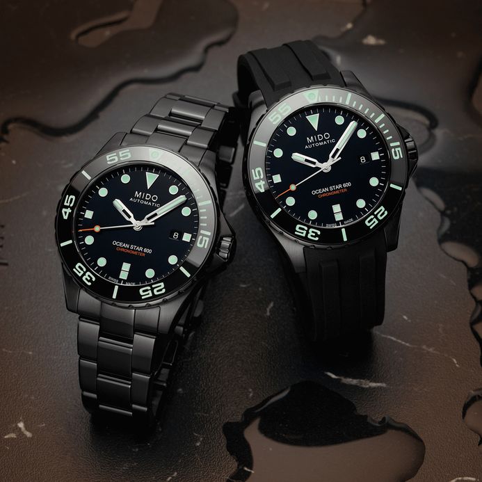 MIDO Ocean Star M026.608.33.051.00 COSC 600 Chronometer Black Dial St. Steel Strap + Extra Strap
