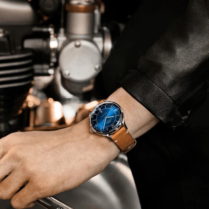 MIDO Multifort M040.407.16.040.00 Patrimony Automatic Blue Dial Brown Patina Leather Strap