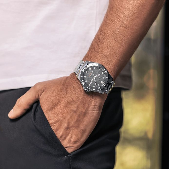 MIDO Ocean Star M042.430.11.081.00 200C Automatic Grey Dial Stainless Steel Strap