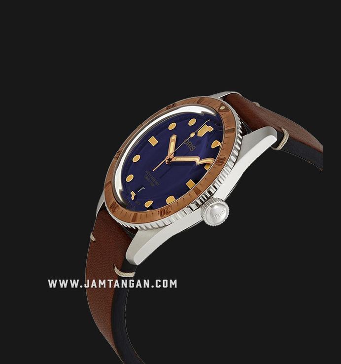 Oris Divers 01-733-7707-4355-07-5-20-45 Sixty-Five Blue Dial Brown Leather Strap