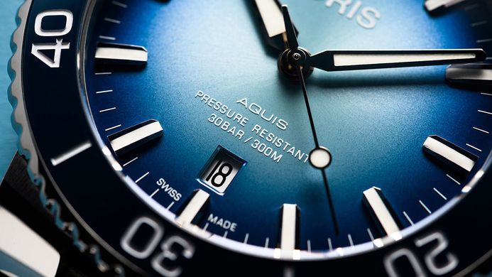 Oris Aquis 01-733-7730-4175-Set Lake Baikal Blue Dial Stainless