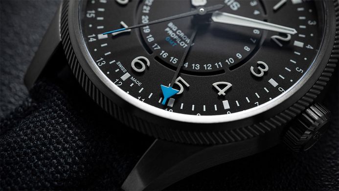 Oris ProPilot 01-798-7768-4284-SET 57TH Reno Air Races Black Dial Textile Strap LIMITED EDITION 