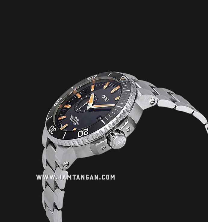 Oris Aquis 01-743-7733-4159-07-8-24-05PEB Small Second Date Black Dial Stainless Steel Strap