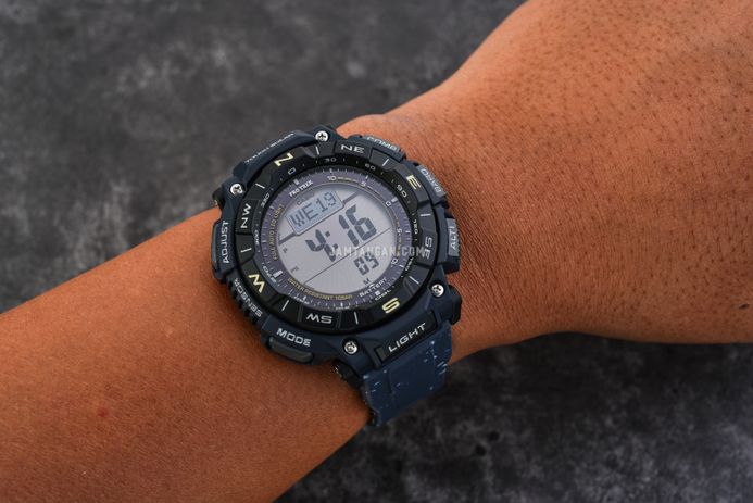 Casio Pro Trek PRG-340SC-2DR Climber Line Tough Solar Digital Dial Blue  Navy Silicone Band
