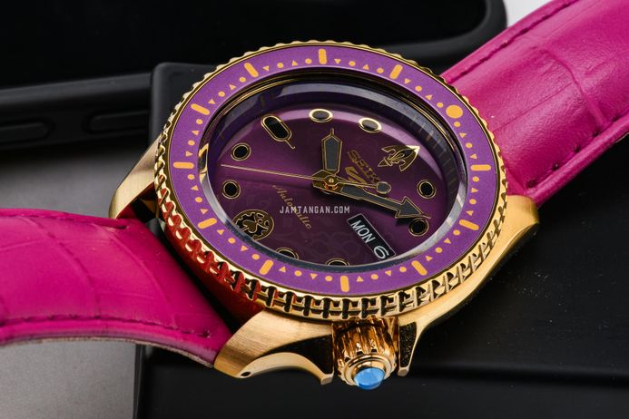 Seiko 5 Sports X Jojo Bizarre Adventure SBSA036 Giorno