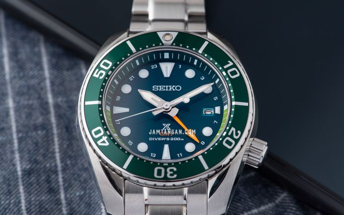 Seiko Prospex SFK003J1 Sumo Hulk GMT Solar Green Dial Stainless Steel Strap