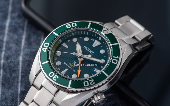 Seiko Prospex SFK003J1 Sumo Hulk GMT Solar Green Dial Stainless Steel Strap
