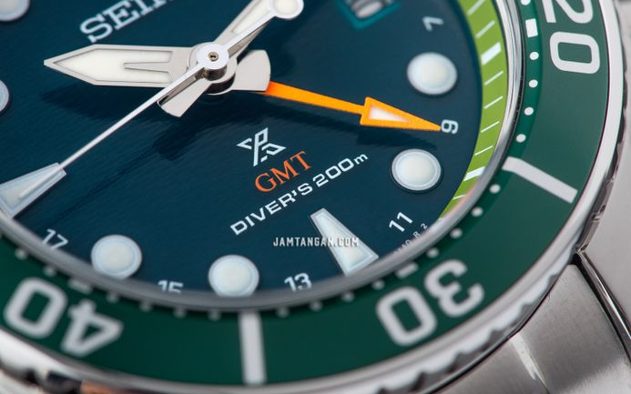 Seiko Prospex SFK003J1 Sumo Hulk GMT Solar Green Dial Stainless Steel Strap
