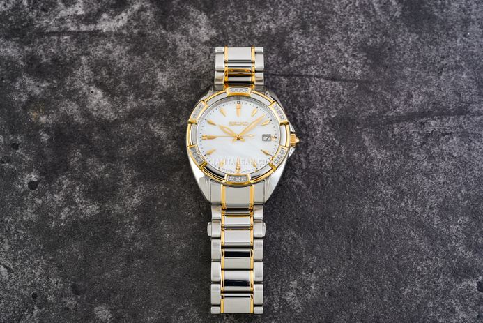 Seiko Classic SKK880P1 Diamond Mother Of Pearl Dial Dual Tone Stainless Steel Strap