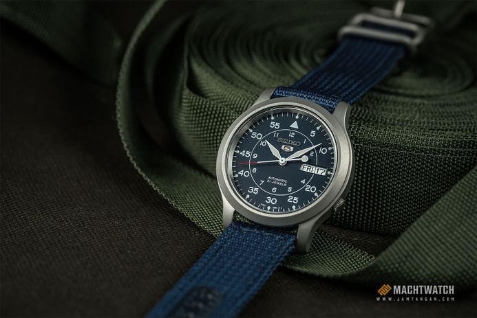 Blue Seiko Snk Military Seiko SNK807 SNK807K2 Automatic 21 Jewels