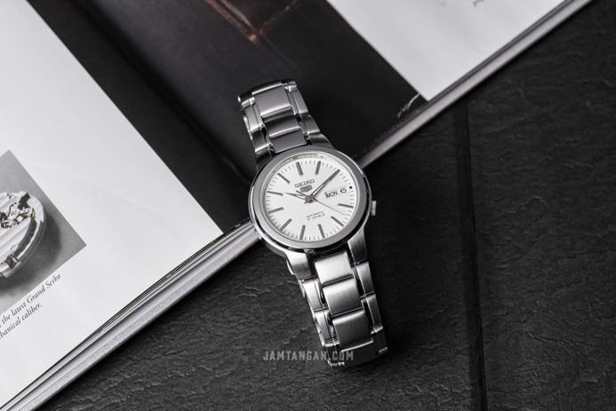 Stainless Steel Snka01k1 Review Seiko Sports SNKA01 SNKA01K1 Automatic Silver Dial Stainless