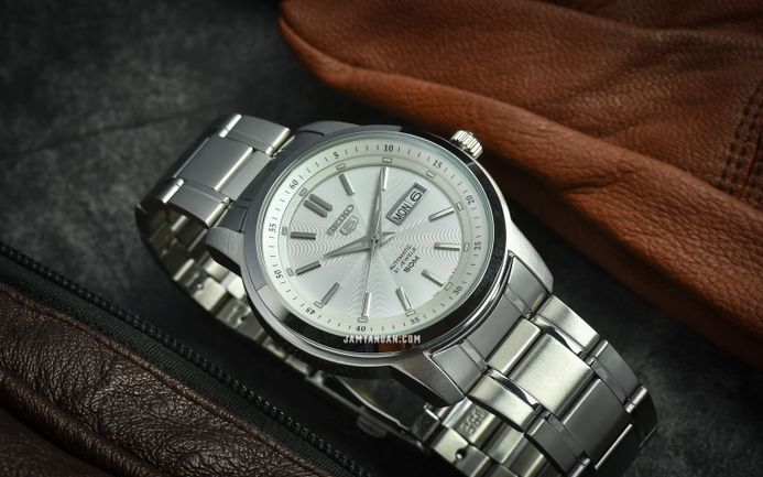 Snkm83k1 seiko hotsell