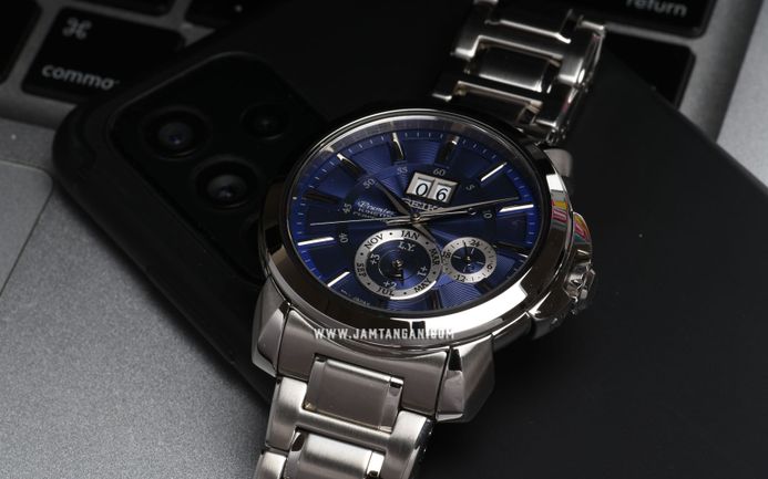 Seiko Premier SNP161P1 Kinetic Perpetual Blue Dial Stainless Steel Strap