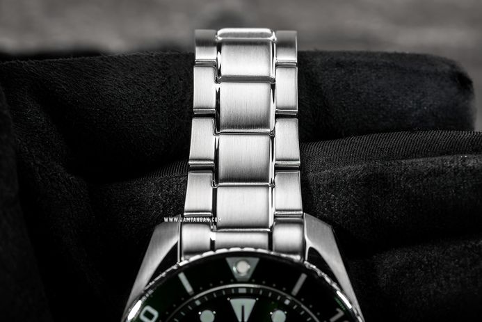 Seiko Prospex SPB103J1 Sumo Hulk Green Dial Stainless Steel Strap