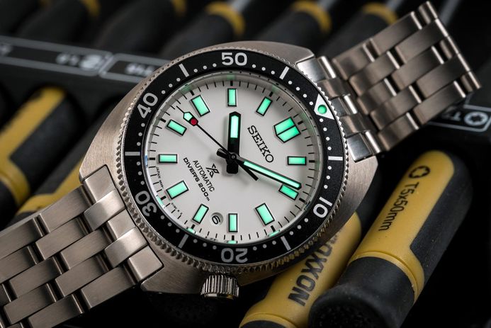 Seiko Prospex SPB313J1 Heritage Re-Interpretation Slim Willard White Dial Stainless Steel Strap