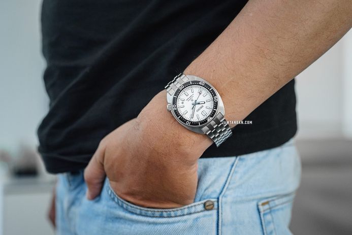 Seiko Prospex SPB313J1 Heritage Re-Interpretation Slim Willard White Dial Stainless Steel Strap