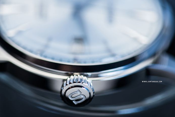 Seiko Presage SRPB43J1 Cocktail Time Skydiving Light Blue Texture Dial Black Leather Strap