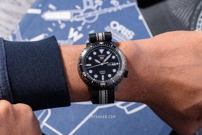 Seiko 5 sports srpc67k1 discount