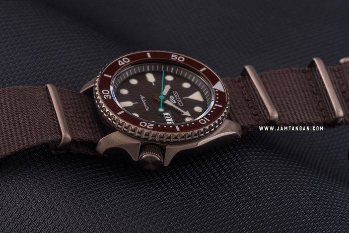 Seiko 5 Sports SRPD85K1 5KX Chocolate SKX Sports Style Automatic Brown Dial Brown Nylon Strap
