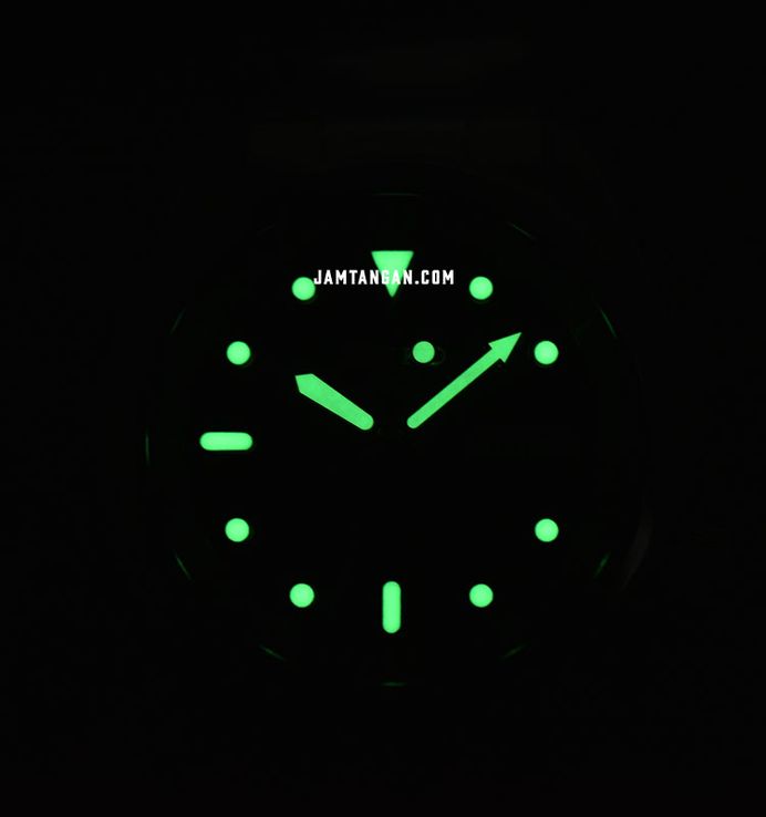 Seiko 5 Sports SRPE57K1 SKX Sports Style Automatic Black Dial Stainless Steel Strap