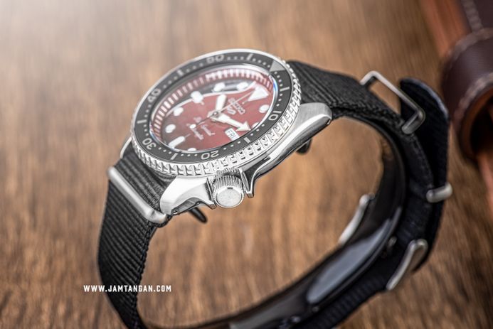 Seiko srpa83k1 brian may clearance
