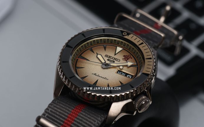 Jam tangan seiko naruto 2025
