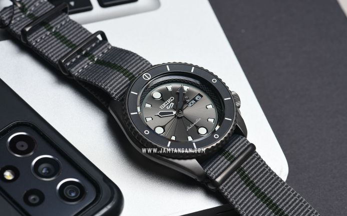 Seiko 5 Sports SRPF75K1 Naruto & Boruto Shikamaru Nara Model Dual Tone Nylon Strap Limited Edition