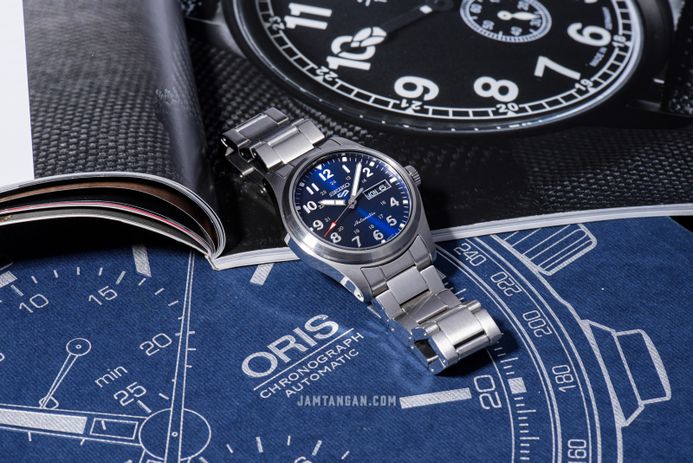 Seiko 5 Sports SRPG29K1 Field Sports Style Automatic Blue Dial Stainless Steel Strap